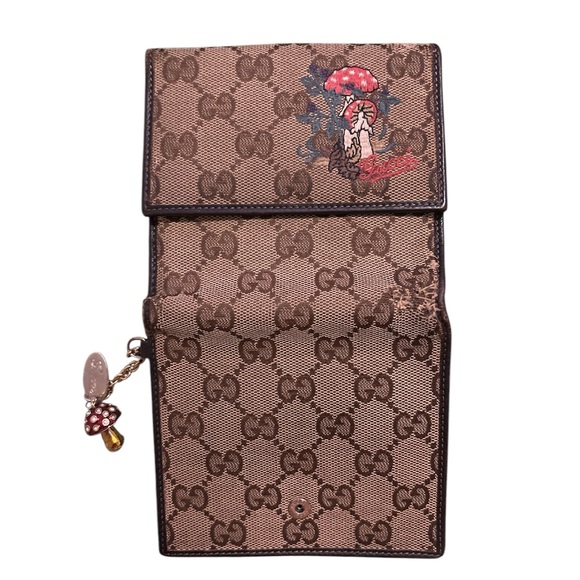 Gucci Limited Edition Monogram Canvas Mushroom Wallet - Picture 2 of 15